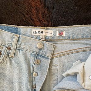 RE/DONE SLIM STRAIGHT LEG JEANS